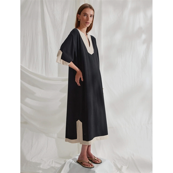 Heartmade Vigdis Kjole, Sort